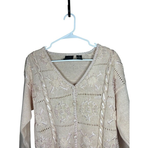 Vintage 1990s Women's PM Chunky Knit Cardigan Romantic Embroidered Granny Y2K - Picture 3 of 12